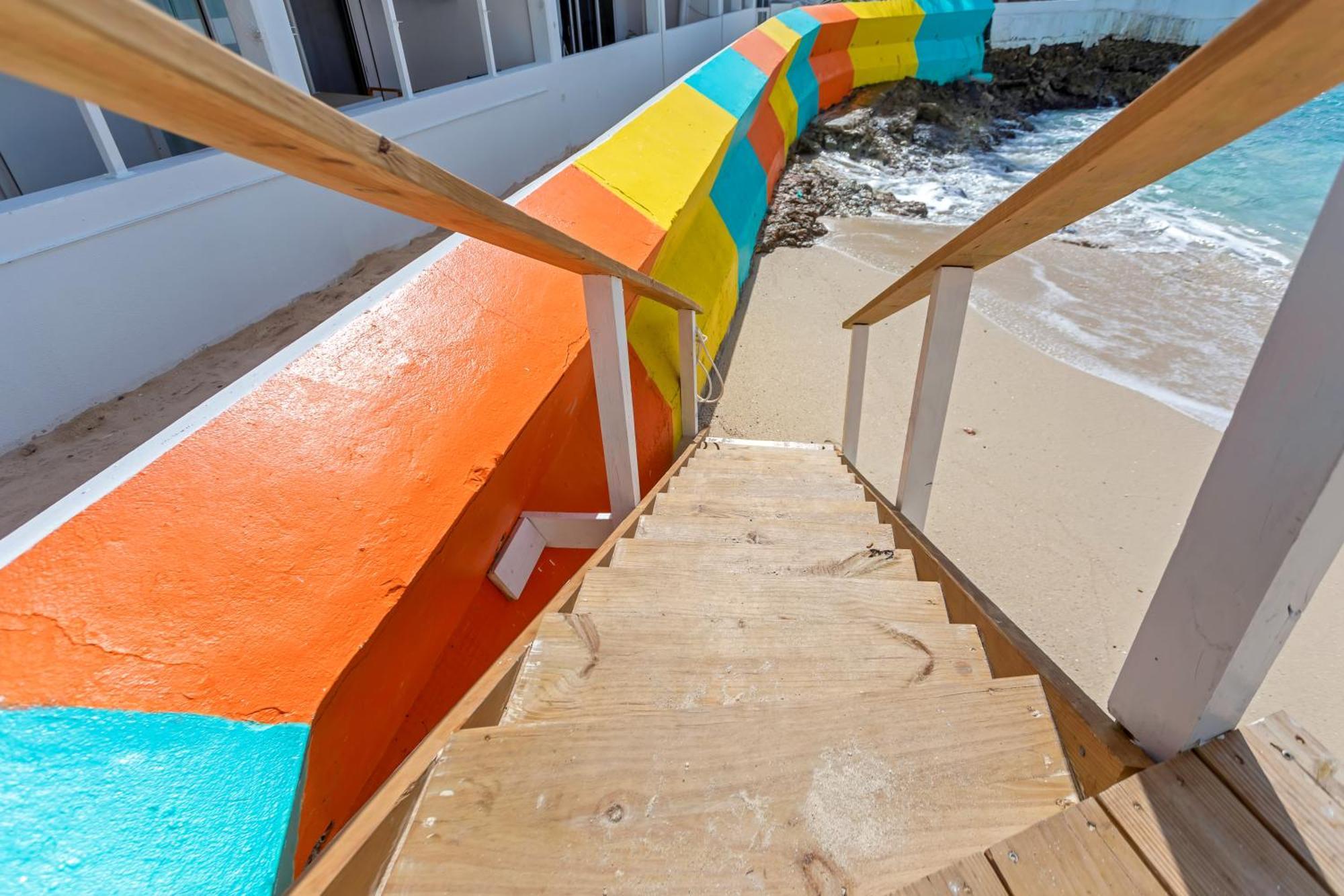 Maho Beach House - Petite Studio - Beach Access Exterior photo